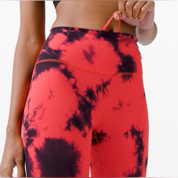 Lululemon Wunder Train High-Rise Tight 21” Tie Dye Carnation Red Black Size 10 - Picture 4 of 9